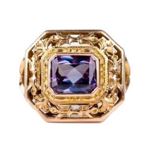Stunning Purple Synthetic Sapphire Ring In 14k Yellow Gold Size 6.5 w/GIA